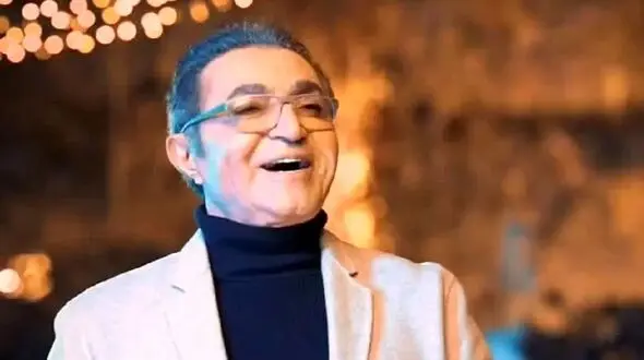 فیلم آواز نباشکوه فریدون آسرایی  /  آهنگ قدیمی رو مدرن کرد و خوند به قلب آدم میشینه
