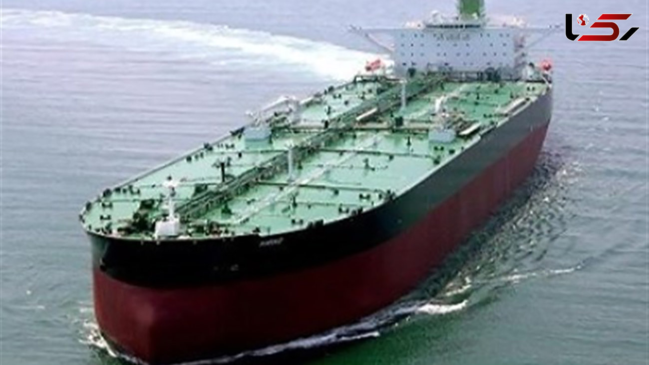 آغاز بارگیری دوباره نفت دزدیده شده ایران در یونان به نفتکش لانا