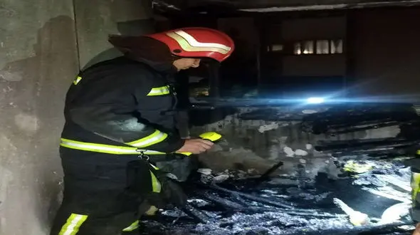 آتش سوزی یک خانه در خیابان پاییز شیراز