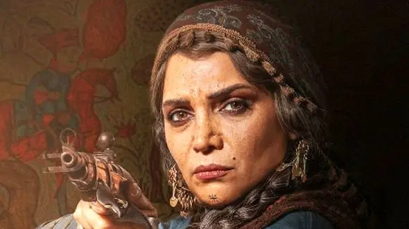 کُری خوانی الهام پاوه نژاد، بازیگر سریال «شکارگاه» برای دیگر بازیگران و هنرمندان/ زنان تفنگ به دست حتی قوی‌تر از مردان