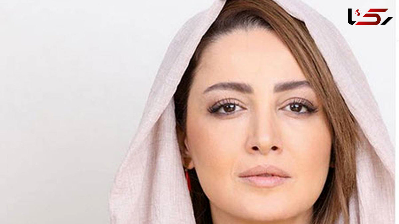 پوشش متفاوت شیلا خداداد در دبی با مچ بند سبز /  قید بازیگری در ایران را زد !