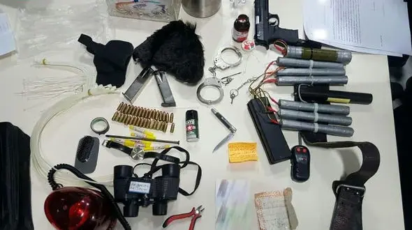 جزئیات عملیات انتحاری در تهران / مرد مسلح در تاکسی بازداشت شد + عکس