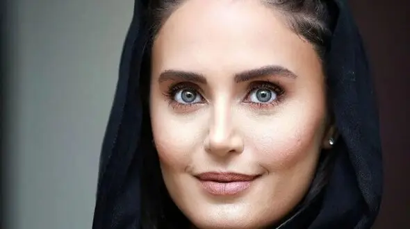 ویدیو الناز شاکردوست و خواهرش در بازی فوتسال هنرمندان/ ماشالله به این دوتا خواهر، چه کردند!