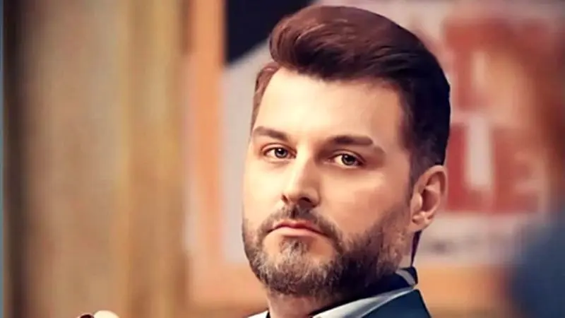 باربد بابایی