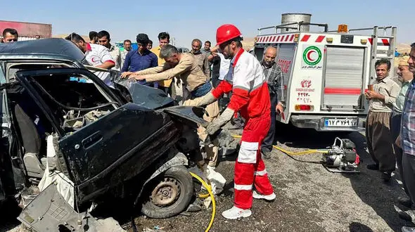 4 کشته و زخمی در تصادف هولناک پراید با وانت مزدا