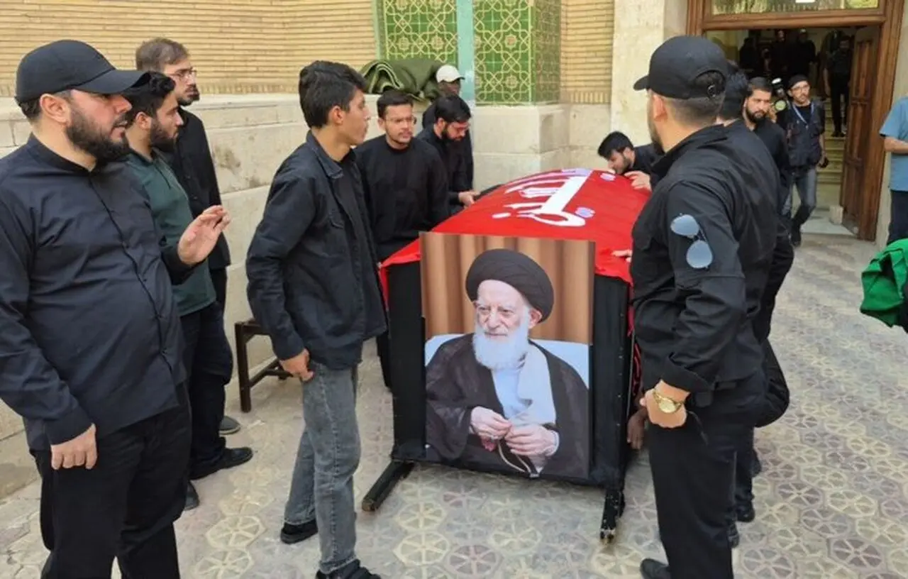 آغاز مراسم تشییع پیکر آیت الله شبیری زنجانی در قم