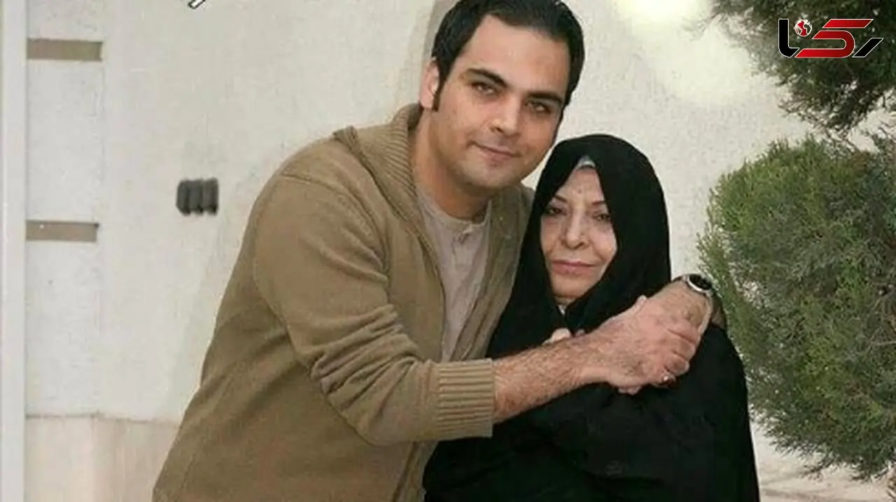 مادر احسان علیخانی: یک بار رفته بودیم مزرعه پدرش؛ آن جا چند تا مرغابی کوچک با مادرشان زندگی می کردند، تا من کیفم را زمین بگذارم ،احسان کله یکی از مرغابی ها را کَند، نگران آینده اش شدم