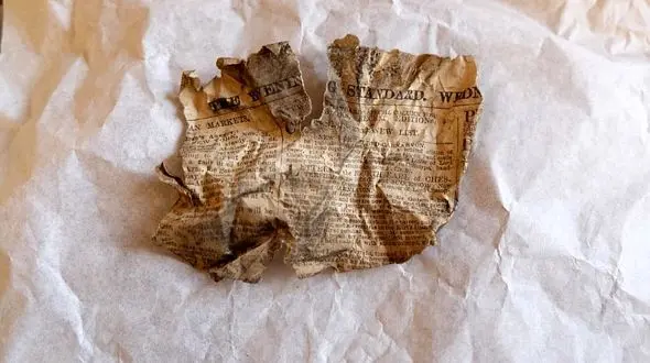 کشف روزنامه 130 ساله در کاخ باکینگهام +تصاویر جالب