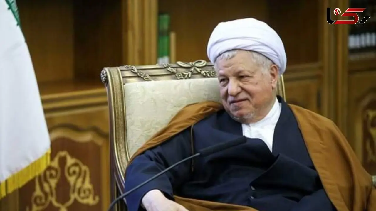 ماجرای سفر آیت الله هاشمی به استانبول/ شام در کشتی تفریحی مهمان بودیم/ یک روسری را با خرقة مقدس تبرک کردند و به عفت دادند