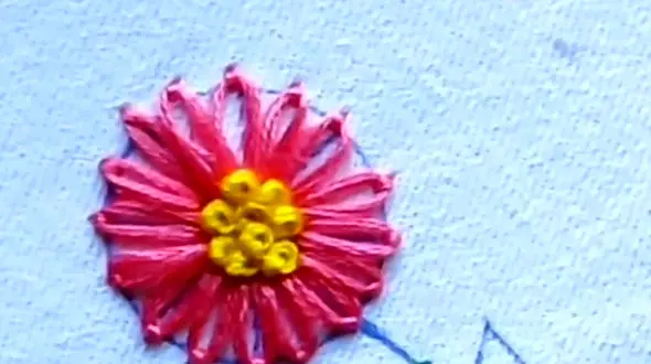 گلدوزی روی پارچه + فیلم