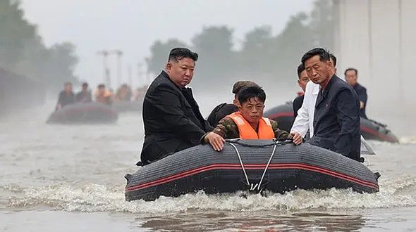 کره شمالی در چنگال سیلاب / بیش از ۴ هزار خانه ویران شد
