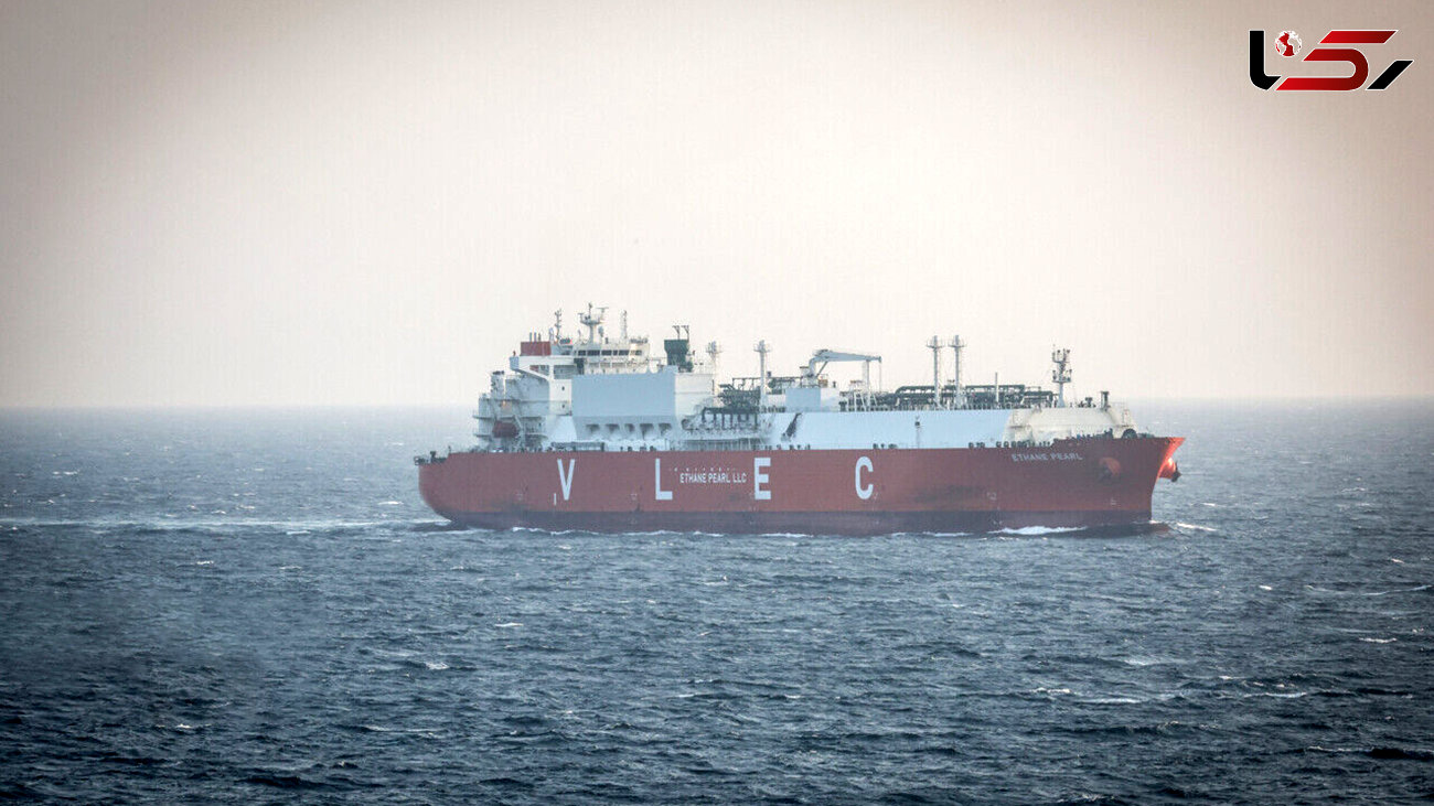 حمله به یک کشتی در دریای سرخ توسط نیروهای یمنی