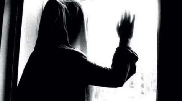 عروس سیاه بخت شیراز به کلانتری پناه برد 