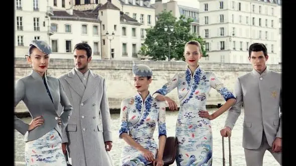 لباس های مدرن و فشن برای مهمانداران و خلبانان +عکس