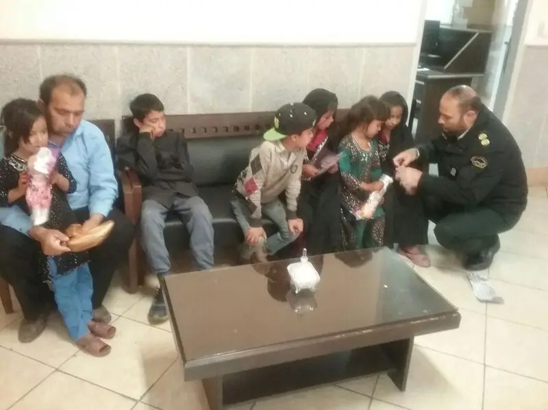نخستین عکس ها از ۶ دختر و پسر بچه گمشده گرمساری بعد از پیدا شدن