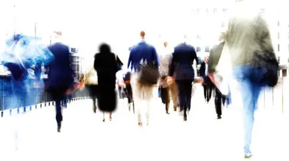 کاهش خطرناک  اعتماد افقی و عمودی در جامعه / امکان گذر از بحران ها با مدیریت روزهای جنگ 