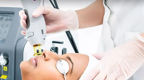 تبلیغات دروغین لیزرهای موهای زائد را جدی بگیرید