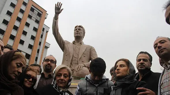 دفاع همسر ناصر حجازی از هواداران پرسپولیس