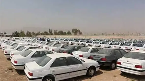 31 هزار خودرو آماده تحویل به مشتریان / 20 هزار خودروی تولیدی معطل پلاک و شماره‌ گذاری است
