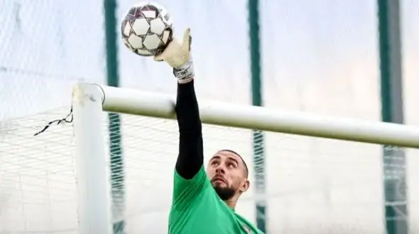 گندوز بعد از فسخ با پرسپولیس، استقلالی می‌شود؟