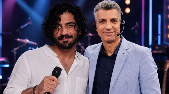 فیلم/همکاری غیرمنتظره عرفان طهماسبی و فردوسی‌پور برای جام جهانی؛ انتشار موزیک ویدیو و آهنگ قطعه «بدو» با صدای جادویی خواننده جوان‌پسند