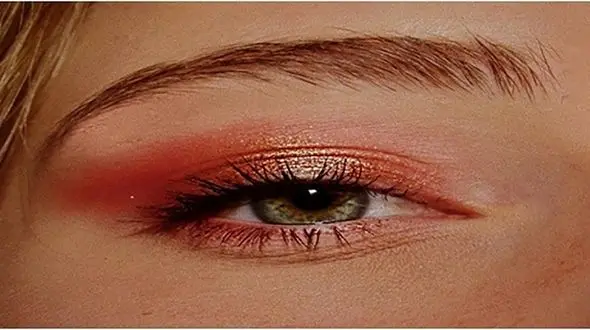 خانم ها بخوانند / چطور آرایش چشم زیبایی داشته باشیم؟