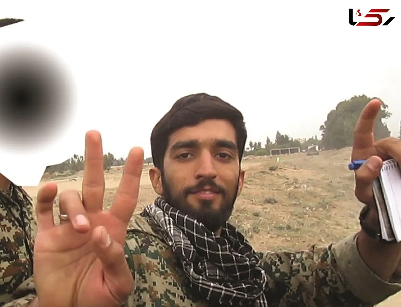 پدر شهید محسن حججی: گوسفند نذر کرده بودم تا داعشی ها پسرم را شکنجه نکنند + عکس