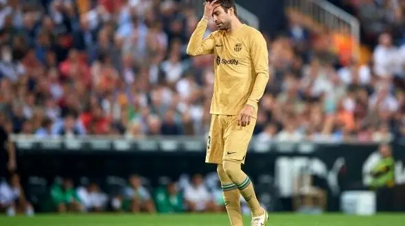 حرکت عجیب جرارد پیکه سوژه رسانه‌ها شد +عکس