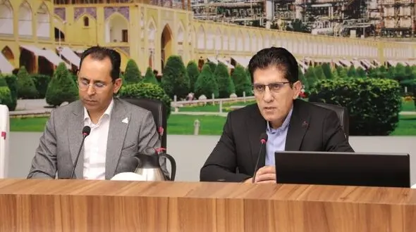استفاده از هوش مصنوعی مبنای کار پتروپالایش اصفهان است/ 12 درصد مصرف انرژی در پالایشگاه اصفهان تا سال ۱۴۰۶ کاهش می‌یابد