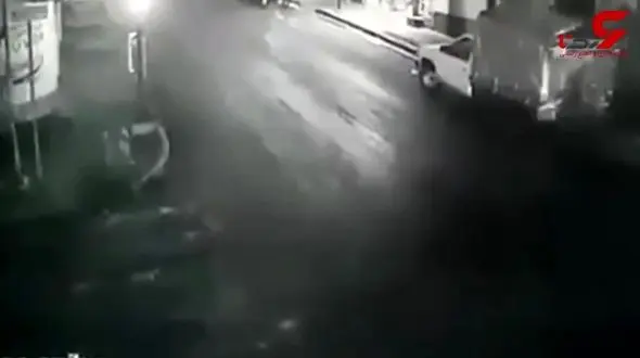 ریختن گریس داغ روی سطح خیابان فاجعه آفرید+فیلم