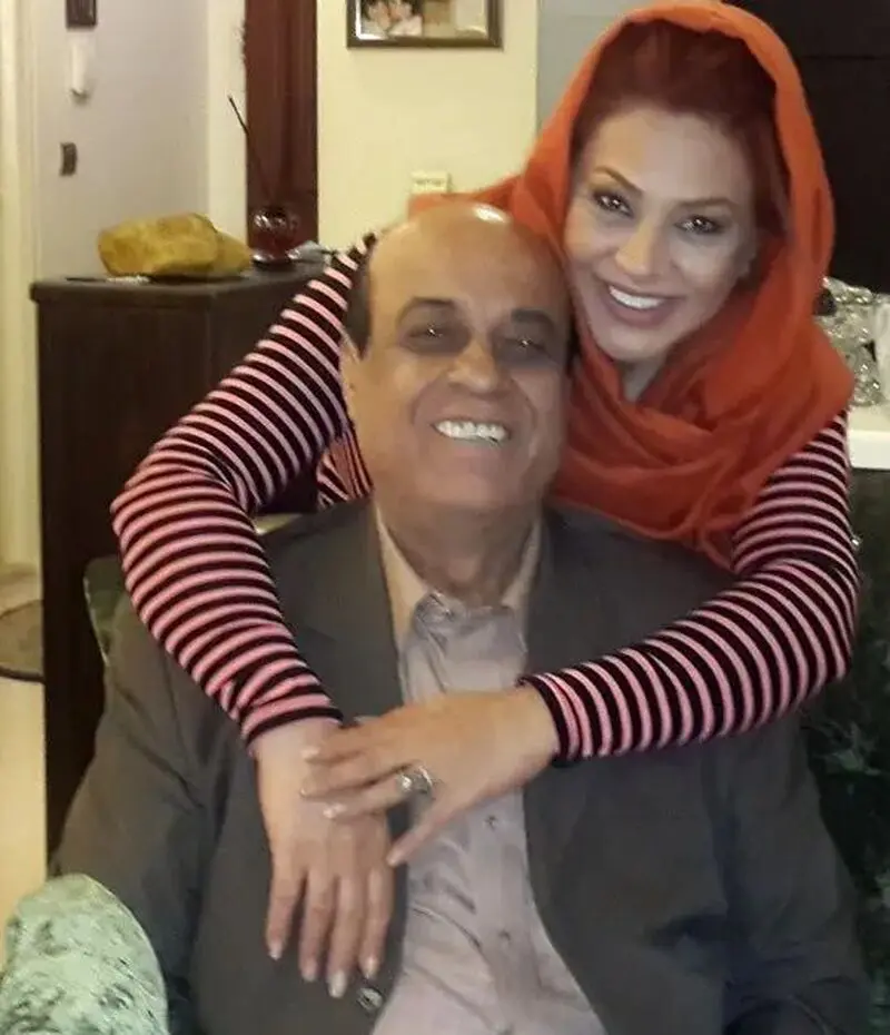 nasrinmoghanloo_1430365957_974302728906058887_840997282