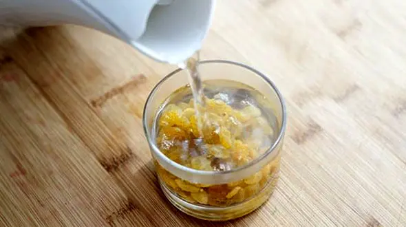 آب کشمش چه خواصی دارد؟