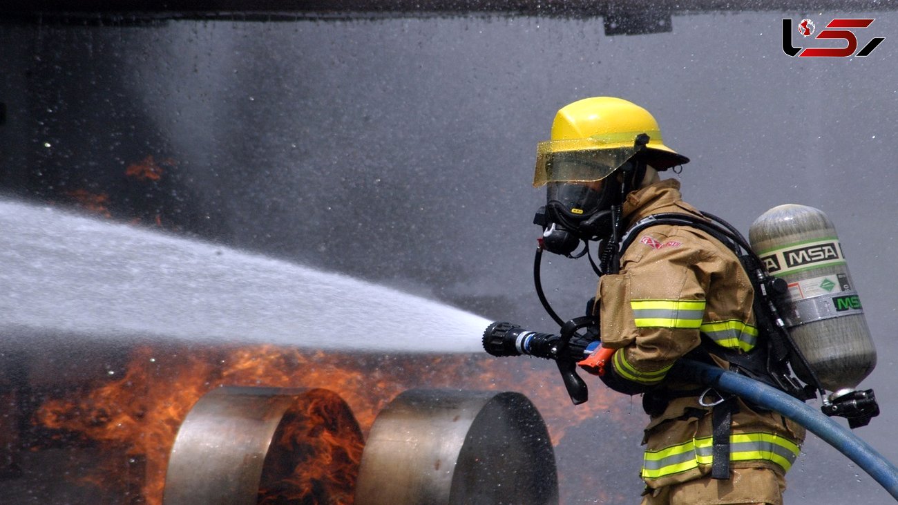 آتش نشانان اهوازی دیروز 12 عملیات اطفا حریق و نجات داشتند