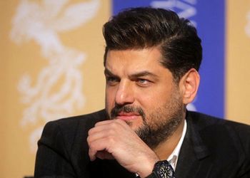 ساعت نارنجی و ۱۳۵ میلیونی سام درخشانی، سادگی تیپش را برجسته کرد