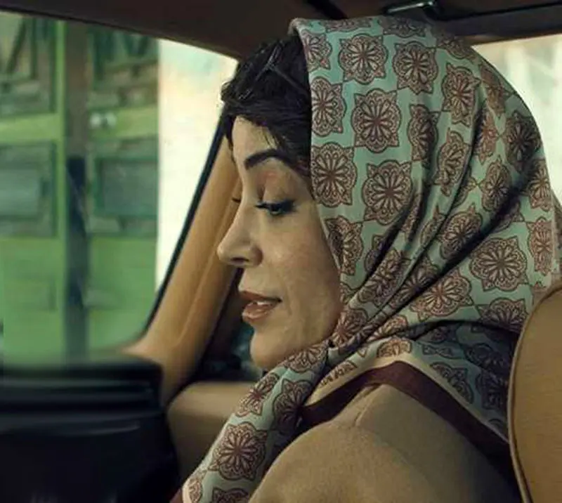 لباس‌ها در بامداد خمار