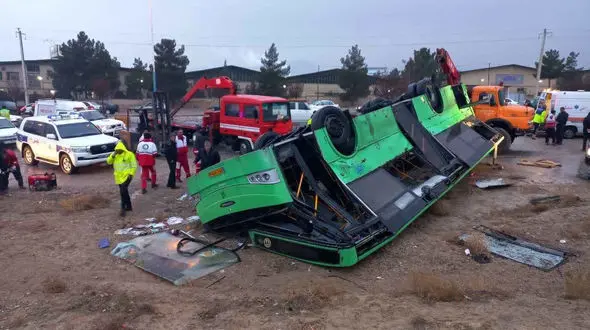 بازداشت سه نفر در پرونده واژگونی اتوبوس در سمنان