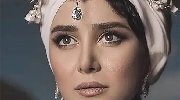 شباهت خیره کننده الناز حبیبی به ستاره «بازی تاج و تخت» سوژه کاربران شد! / امیلیا کلارک ایرانی را ببینید