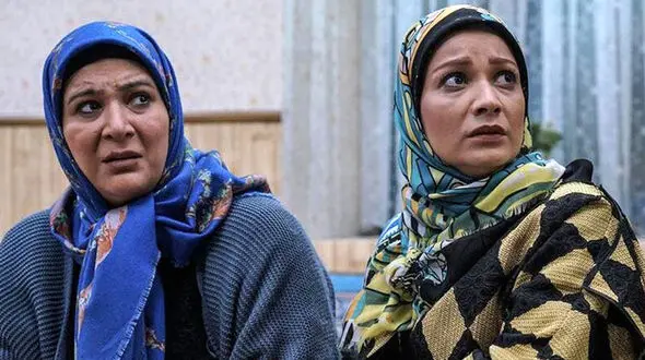 فهیمه پایتخت بیرون سریال چه شکلی است ؟! / دکوراسیون عهد بوقی نسرین نصرتی در خانه اش !