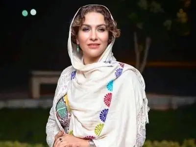 عکس عاشقانه ساغر عزیزی و همسر معروفش/ کدوم آقای بازیگر شوهر سابق ساغر بازیگر نقش فرح پهلویه؟