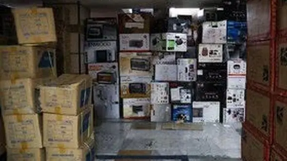 از تلویزیون 70 اینچ تا چاقو تیزکن! / کشف کالای قاچاق میلیاردی در شهرستان دنا