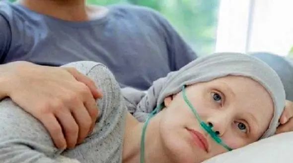 کمبود شدید دستگاه پرتودرمانی در ایران/ موج سرطان سینه در زنان،پروستات در مردان و کلورکتال در هر دو/ خیران دیگر توان مالی کمک به بیماران را ندارند