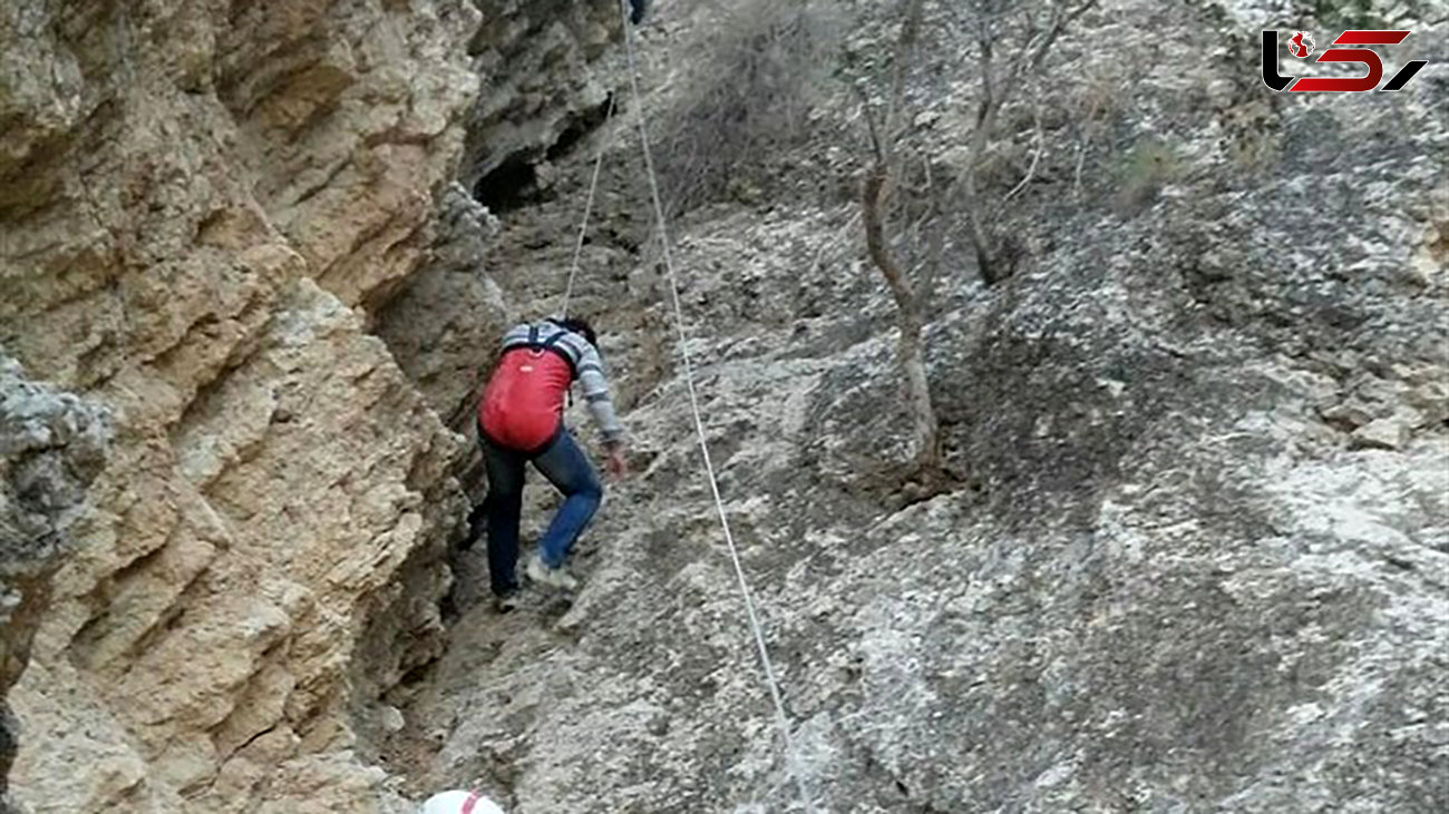 نجات کوهنورد گم شده در کوه‌های پَدری جم