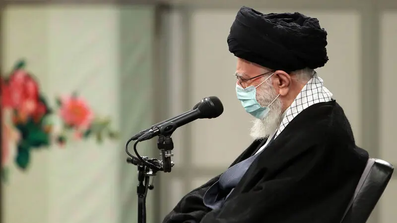 رهبر انقلاب اسلامی در دیدار صدها تن از زنان فرهیخته و فعال کشور