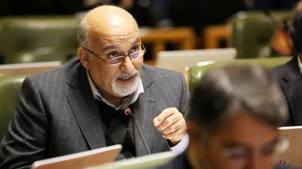 آقای شهردار! تاسیس مرکز پسماند در شهرری را متوقف کنید/ بی دقتی ما در حادثه هواپیمای اوکراینی، داغ به دل مردم نشاند