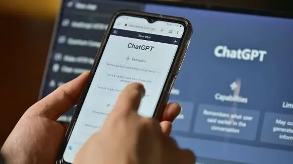 خبر شگفت‌انگیز: دسترسی رایگان به ChatGPT پولی برای اماراتی‌ها