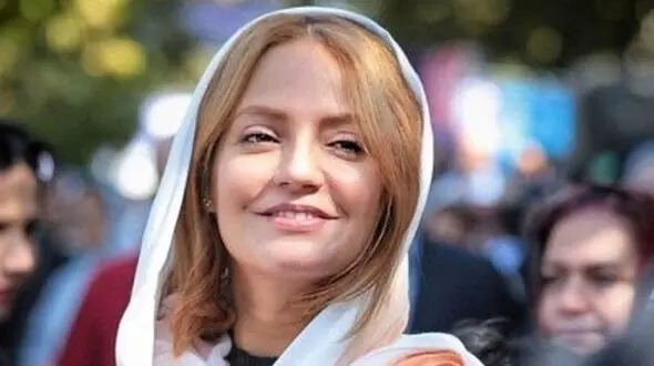 عکس های ناجور مهناز افشار در سنگ نوردی سالنی ! / لباس و بی حجابی جنجالی خانم بازیگر !