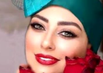 نگاهی به تفریحات نفیسه روشن و مادرش در خارج از کشور+ عکس