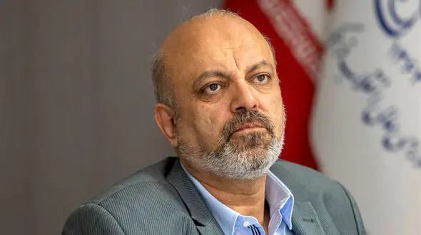 تحقیق و تفحص از صندوق ذخیره فرهنگیان / ابهام در عملکرد مالی و زیان‌دهی شرکت‌ها