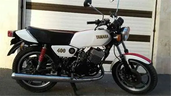 توقیف موتورسیکلت یاماها 400cc در الیگودرز 