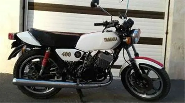 توقیف موتورسیکلت یاماها 400cc در الیگودرز 